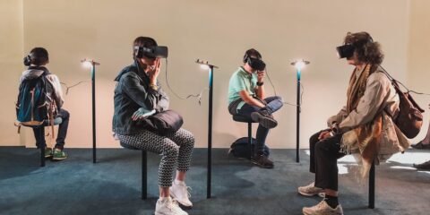 In-Person Study – VR User Experience (Los Angeles, CA) – Earn $200 four person playing virtual reality goggles